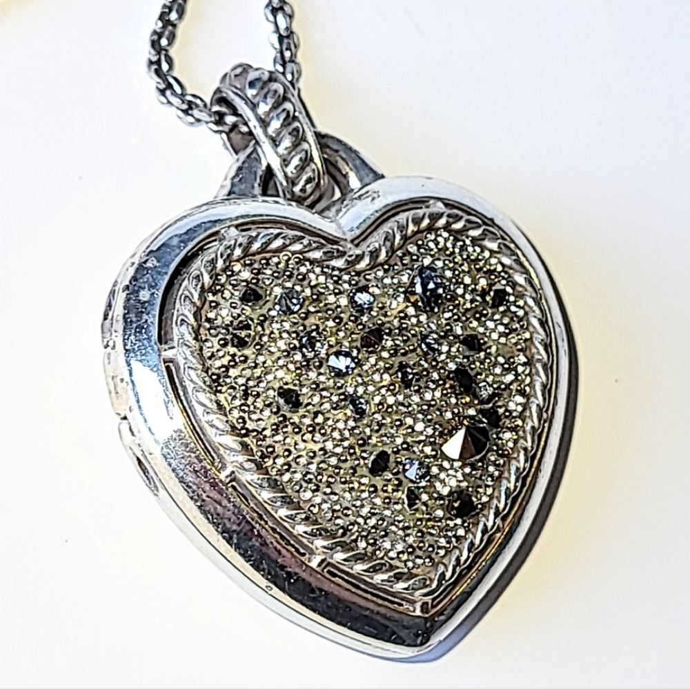 Brighton CRYSTAL ROCKS HEART LOCKET - LIFE IS A JOURNEY - 34" CHAIN - Picture 2 of 7